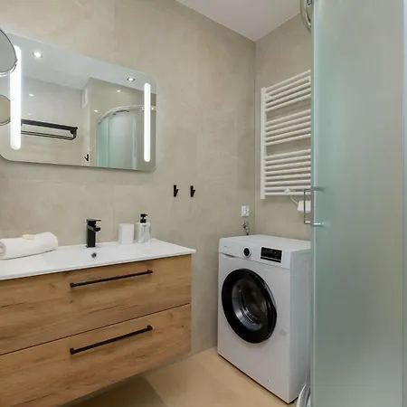 Exceptional In By Renters Mielno